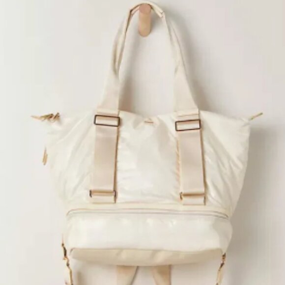 Caraa Yoga Tote by Free People - NWT - Picture 2 of 12